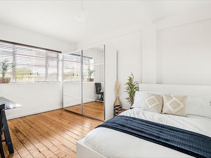 Room in a Shared Flat, West Kensington Court, W14