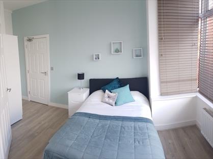 Room in a Shared House, Portland Road, NG15