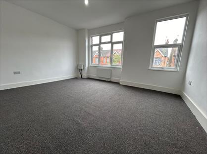 2 Bed Flat, Townsend Road, UB1