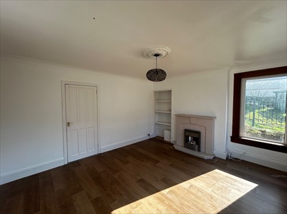 2 Bed Terraced House, Grove Street, FK6