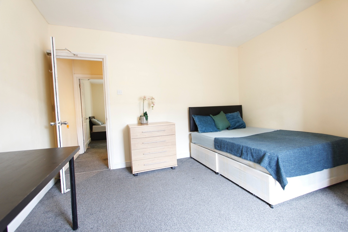 Additional image 3 of 3 Bed Detached House, Addington Road, RG1, N1 7GU