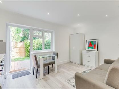 Studio Flat, Aberdare Gardens, NW6