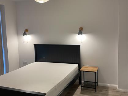 2 Bed Flat, Verney Close, MK18