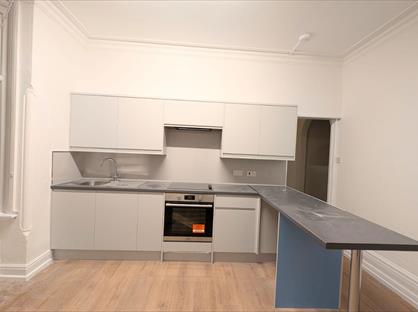 2 Bed Flat, Claremont Gardens, NG5