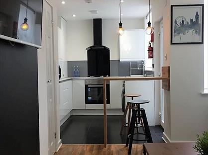 Room in a Shared House, Renshaw Street, M30