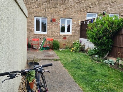 3 Bed Terraced House, Regent Close, PE19