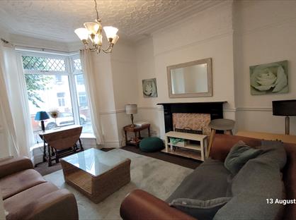 6 Bed Terraced House, Gwydr Crescent, SA2