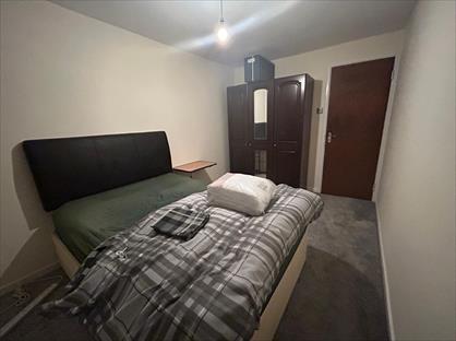 Room in a Shared Flat, Willowbrook Road, UB2