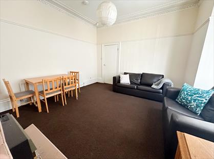 4 Bed Terraced House, Croydon Road, NE4