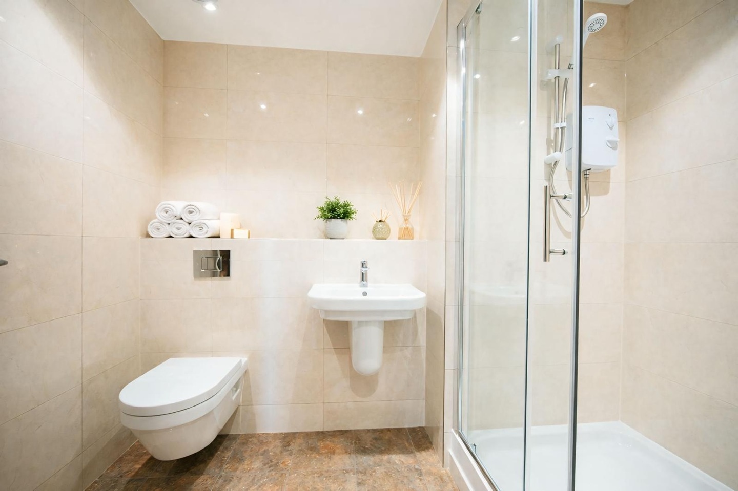 Additional image 8 of 3 Bed Flat, Harrow St, S11, N1 7GU