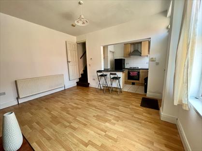 2 Bed Terraced House, Marley Grove, LS11