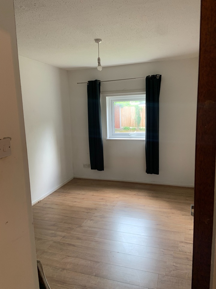 Additional image 4 of 2 Bed Flat, Cobden Avenue, SO18, N1 7GU