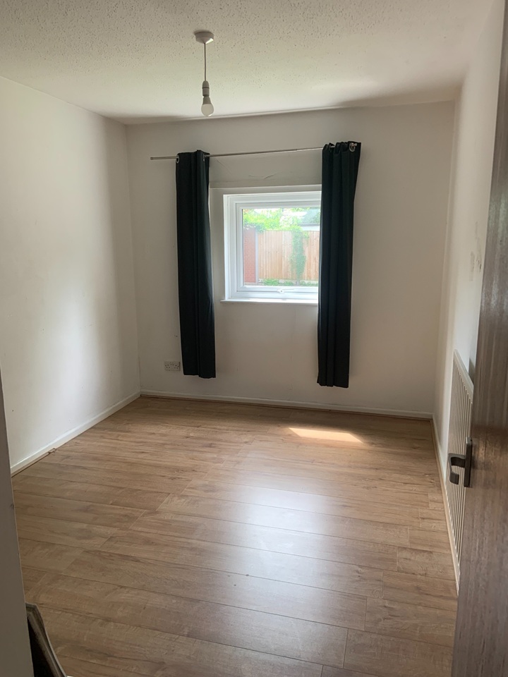 Additional image 5 of 2 Bed Flat, Cobden Avenue, SO18, N1 7GU