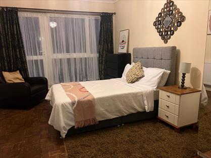 Room in a Shared House, Bird In Hand Lane, BR1