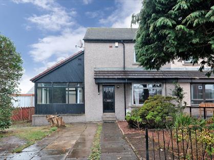 2 Bed Terraced House, Long Walk Road, AB16