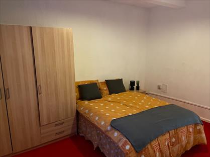 Room in a Shared House, Station Street, WS10