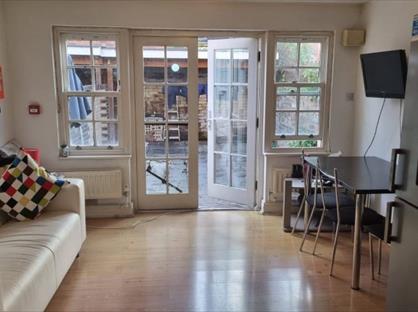 Room in a Shared House, Howard Street, RG1