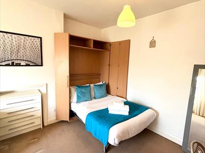 1 Bed Flat, Hammersmith Grove, W6