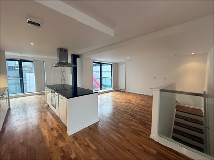 2 Bed Flat, Woodfield Road, WA14
