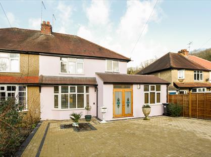 4 Bed Semi-Detached House, Crescent Road, CR3