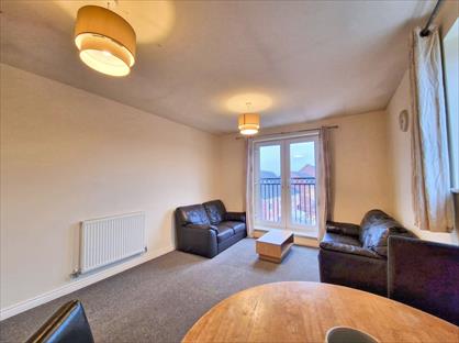 2 Bed Flat, Signet Square, CV2