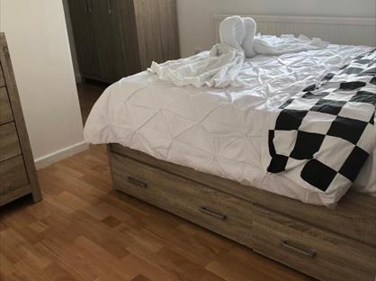 Room in a Shared House, Brockles Mead, CM19