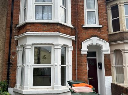 2 Bed Flat, London Road, E13