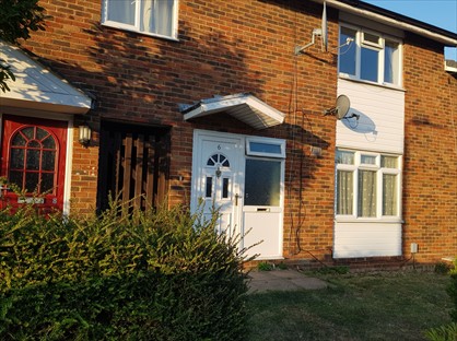3 Bed Terraced House, Edison Road, SG2