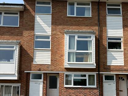 4 Bed Terraced House, Guildford Park Avenue, GU2