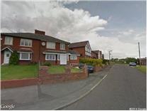 3 Bed Penthouse on Arncliffe Rise, OL4