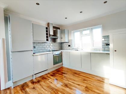 Studio Flat, Trafford Road, CR7