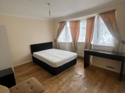 Room in a Shared House, Northfield Park, UB3