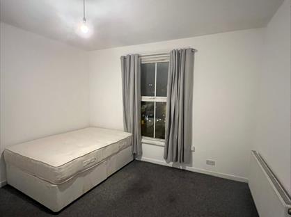 Room in a Shared House, Wellesley Road, CR0