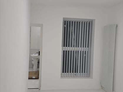 1 Bed Flat, Kensington, L7