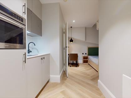 Studio Flat, Draycott Avenue, SW3