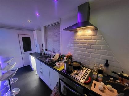 Room in a Shared House, Gruneisen Road, PO2