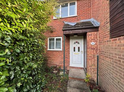 2 Bed Terraced House, Roundhill Way, LE11