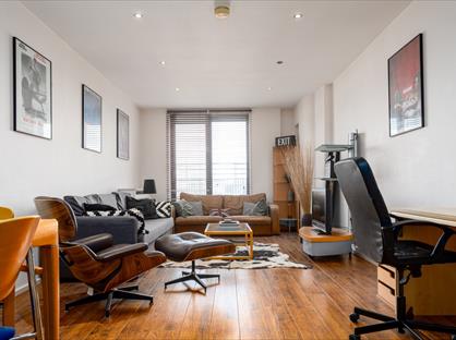 1 Bed Flat, Point West, SW7