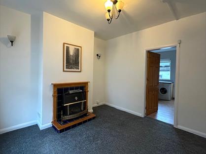 2 Bed Terraced House, Bole Hill Lane, S10