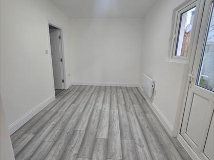 1 Bed Flat, Annex, NW2