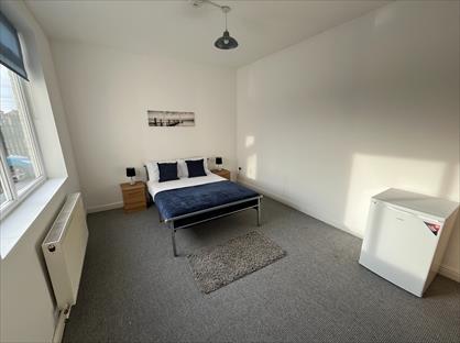 Room in a Shared Flat, Queen Street, DN22
