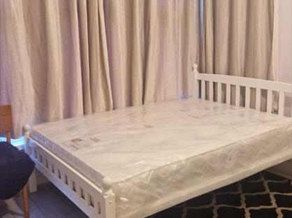 Studio Flat, Warwick Gardens, IG1