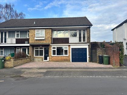 3 Bed Semi-Detached House, Dirdene Gardens, KT17