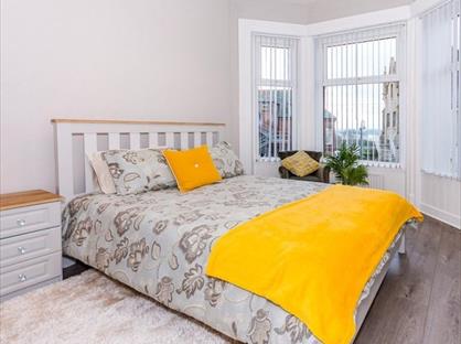 Room in a Shared House, Church Road, RG6