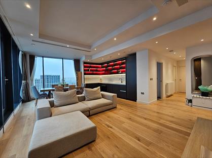 4 Bed Penthouse, City Island Way, E14
