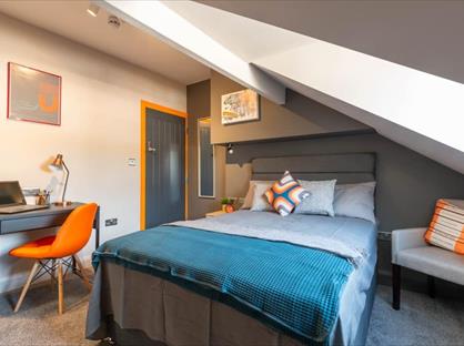 Room in a Shared House, Link Road, B16