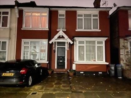 5 Bed Semi-Detached House, Sidney Avenue, N13