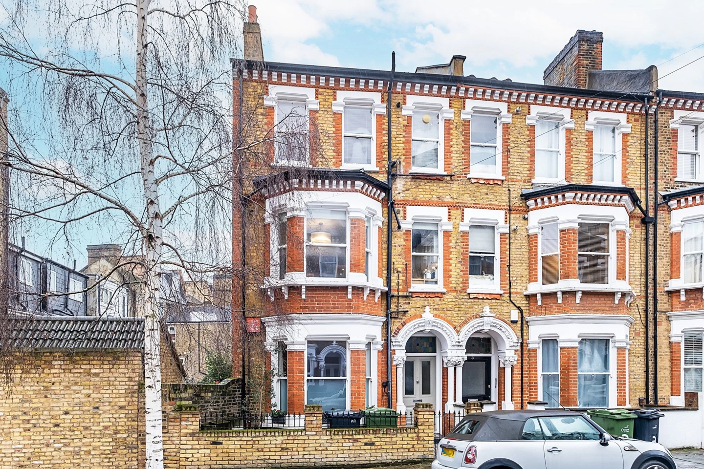Additional image 3 of 2 Bed Flat, Kenwyn Road, SW4, N1 7GU