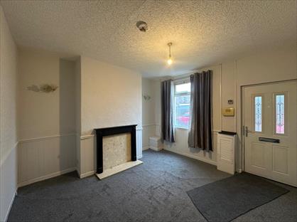 2 Bed Terraced House, Radclyffe Street, M24