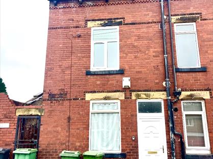 3 Bed Terraced House, Oban Street, LS12